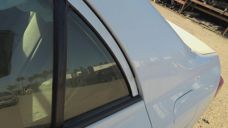 Rear Vent Glass/window TOYOTA COROLLA Left 09 10 11 12 13