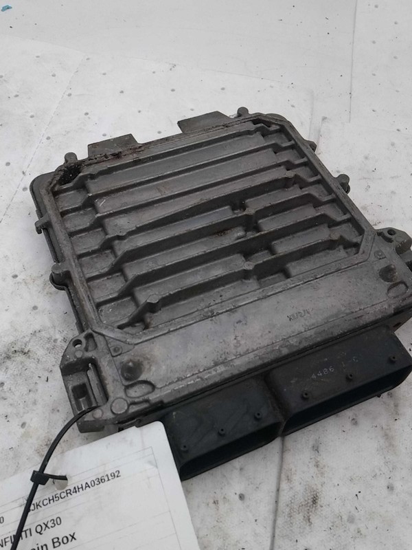 2017 INFINITI QX30 Engine Control Module ECM 2.0L OEM 94000 Miles Silver