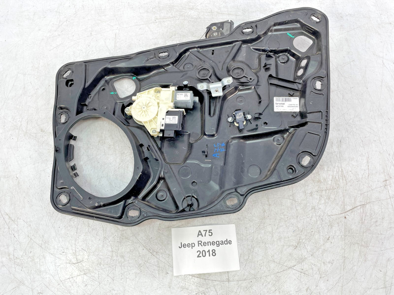 ✅ 15-23 OEM Jeep Renegade Front Right Door Window Regulator W/ Motor