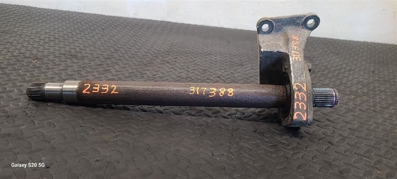10-17 Chevrolet Equinox 2.4L Jackshaft Axle Shaft & Mount Bracket OEM 15934409