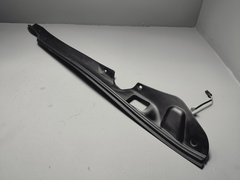 12-20 Tesla Model S Tailgate Liftgate Passenger Side Trunk Anti Pinch Sensor OEM