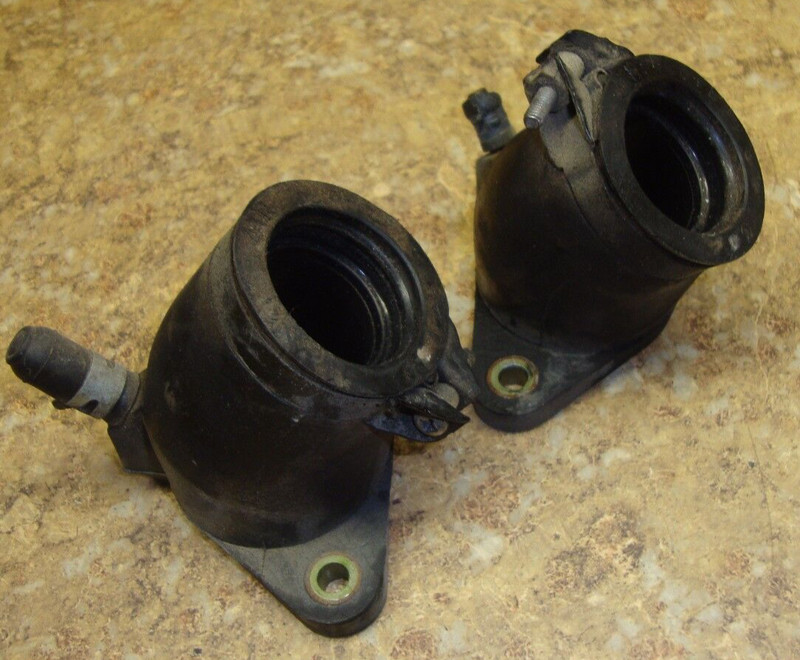 2004 Yamaha XVS650 XVS 650 A V Star Engine Cylinder Head Manifold Inlet Boot 04