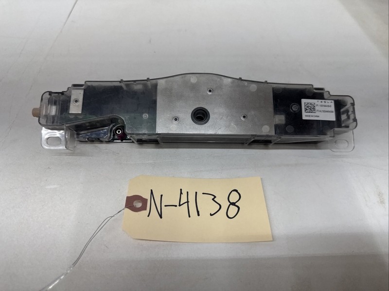TESLA MODEL Y Wifi Antenna 1507444-00-D P1507444-00-D 2020-2022 4138 B66