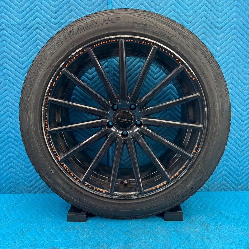 22x10.5J Vossen Black Alloy Wheel Rim 5×120