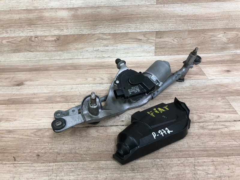 FIAT 500 OEM FRONT WINDSHIELD WIPER WITH MOTOR 2012-2017