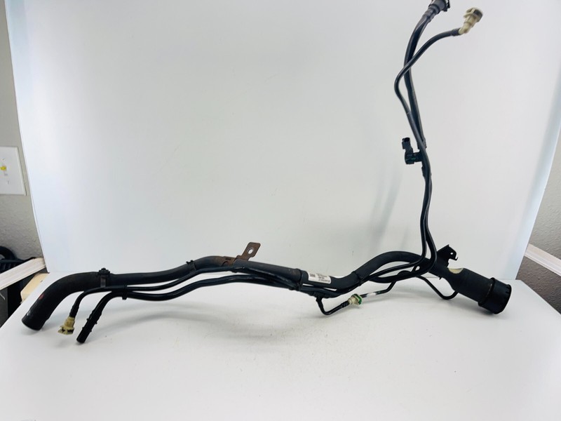 13-19 Cadillac ATS Coupe FUEL TANK FILLER NECK OEM 6414601 OEM