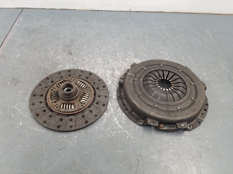 2003 03 04 Ford Mustang Cobra SVT T-56 OEM Clutch / Pressure Plate #0538 V10