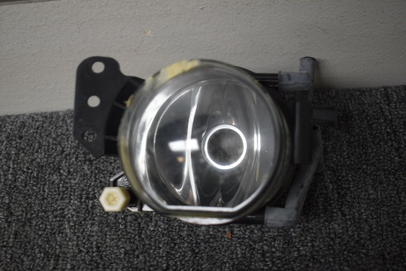 2007-2012 BMW 328I FOG LIGHT FACTORY OEM