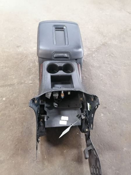 Console Front Floor SLE With Model Year Break Point Fits 15 YUKON 1113680