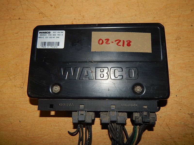 Wabco 4460037030 Freightliner SmartTrac Stability Control ABS Module