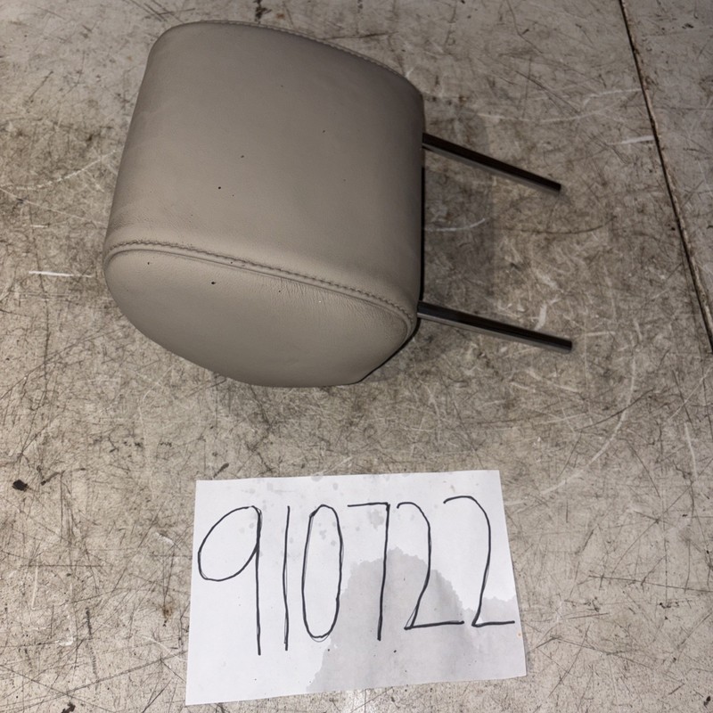 2006 2007 2008 Lexus RX350 RX400h Front Right Seat Headrest Head Rest OEM