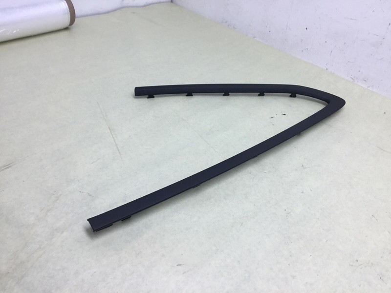 BMW 335 GT F34 Rear Right Pass Quarter Glass Window Trim Molding 13 14 15 16 :O