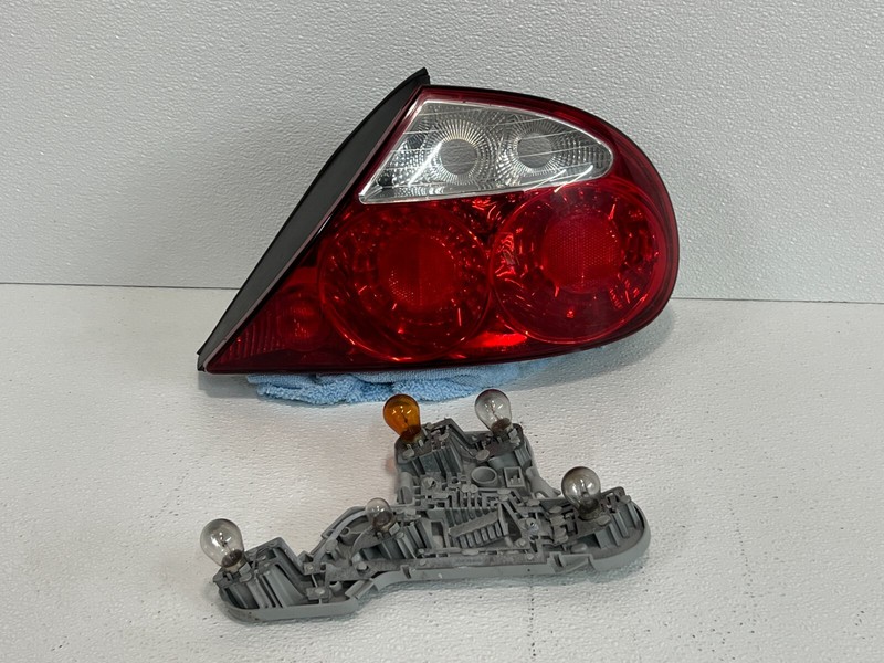 2000-2004 Jaguar S-Type Right Passenger Tail Light Assembly OEM