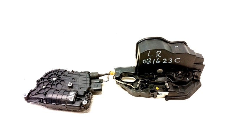 07-14 BMW E70 X5 E71 X6 DOOR LOCK ACTUATOR SOFT CLOSE LATCH LEFT REAR OEM 0823C