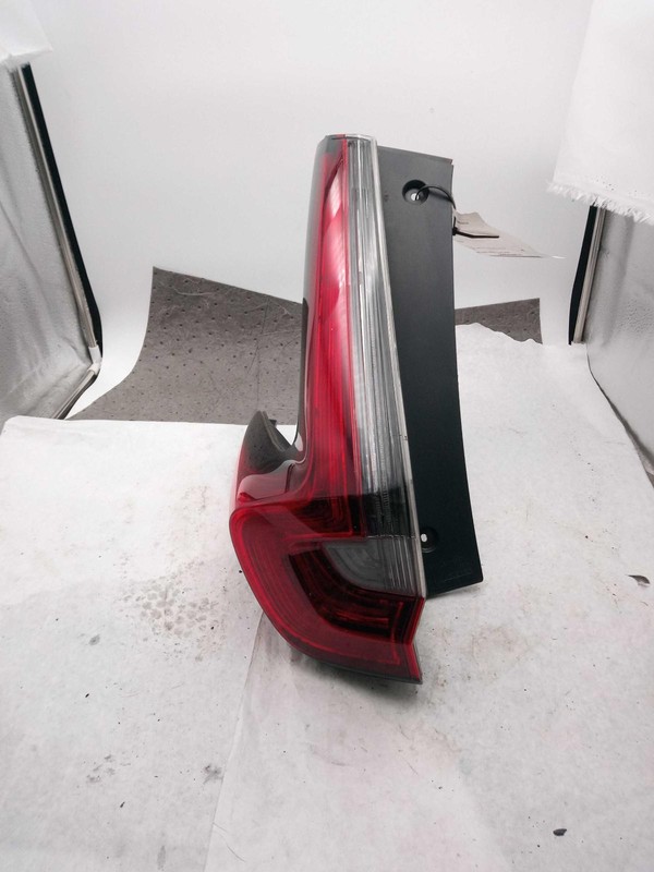 2021 Honda CR-V Left Tail Light Assembly Grey 710813 Used 87K Miles