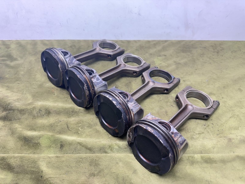 10–19 OEM BMW X3 328i 2.0L N20 N26 4-Cylinder Engine Piston w/ Connecting Rods