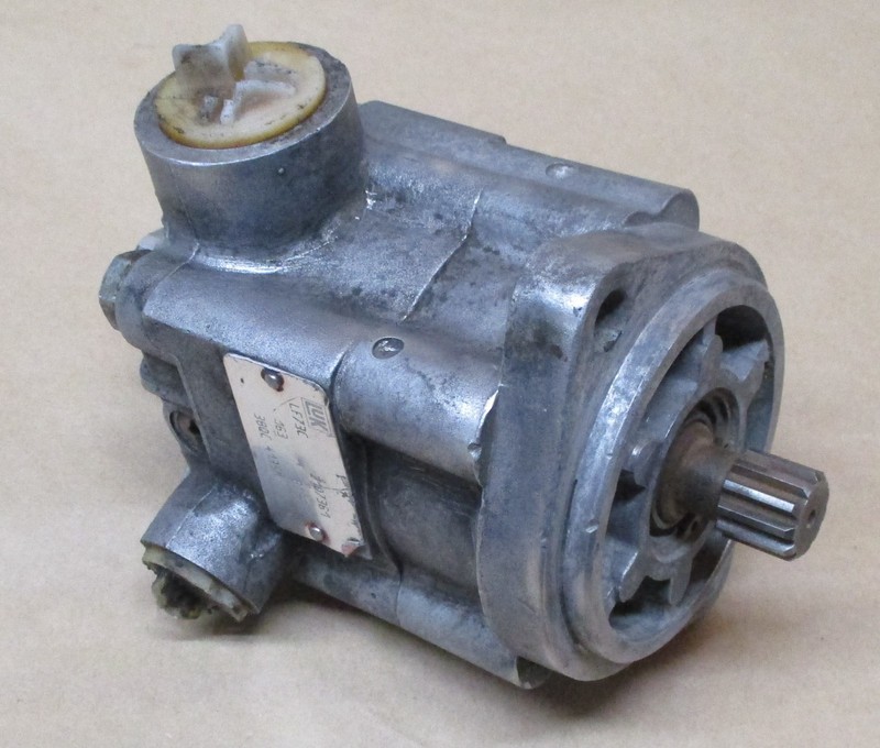 OEM LUK LF73C 2107361 POWER STEERING PUMP 380C 4135M