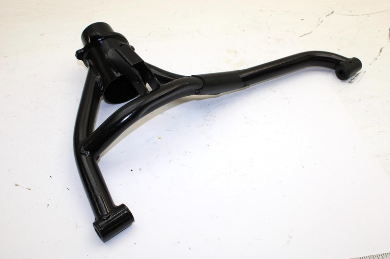 95 Suzuki Quadrunner 250 LT4WD OEM Left Rear Swingarm 61100-19871-019 AS17