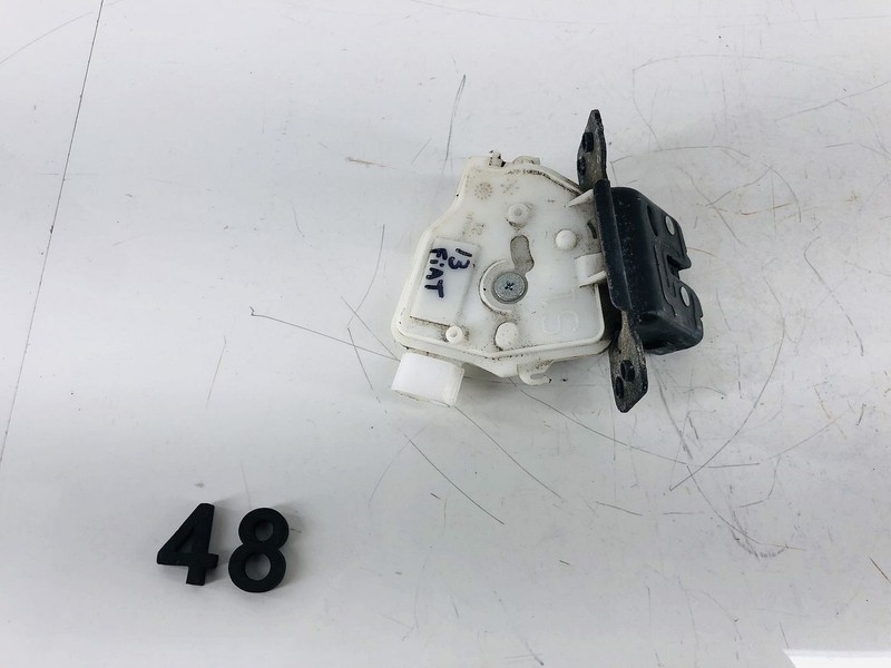 12-19 FIAT 500 REAR TAILGATE LIFTGATE LOCK LATCH ACTUATOR OEM