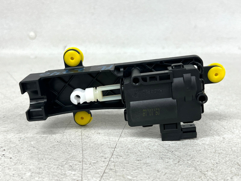 ⭐16-25 TESLA MODEL X FRONT LEFT DOOR LOCK LATCH RELEASE ACTUATOR OEM LOT2740