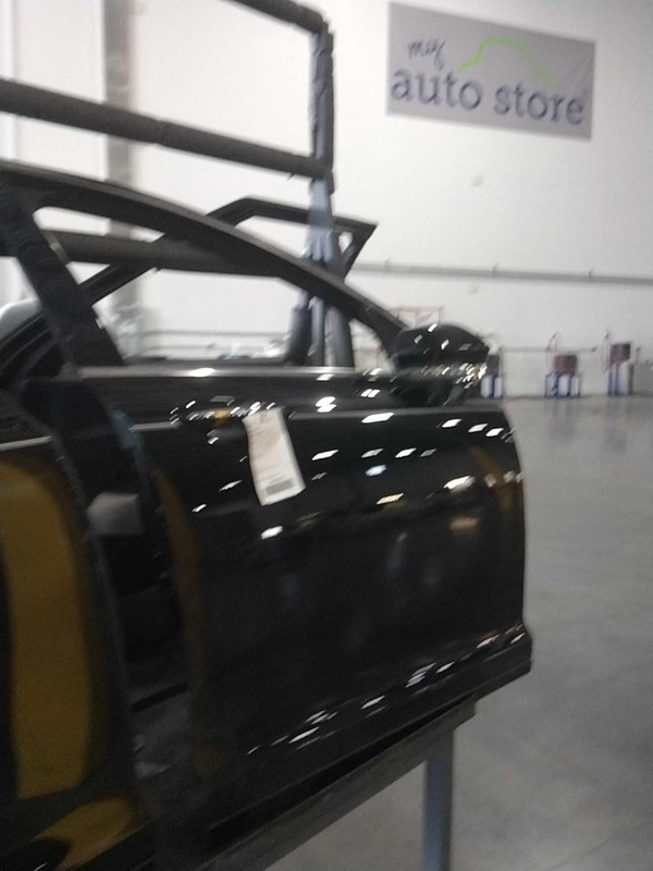 2018 Lincoln MKZ Right Front Door Black 4DR SED Used OEM 633756 115K Miles