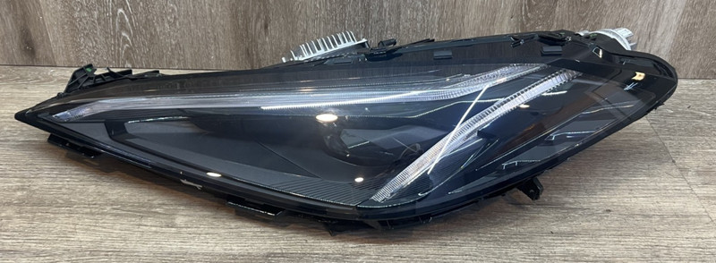 2025 CHEVROLET CORVETTE LH HEADLIGHT ASSY - LED - OEM PART # 85869220