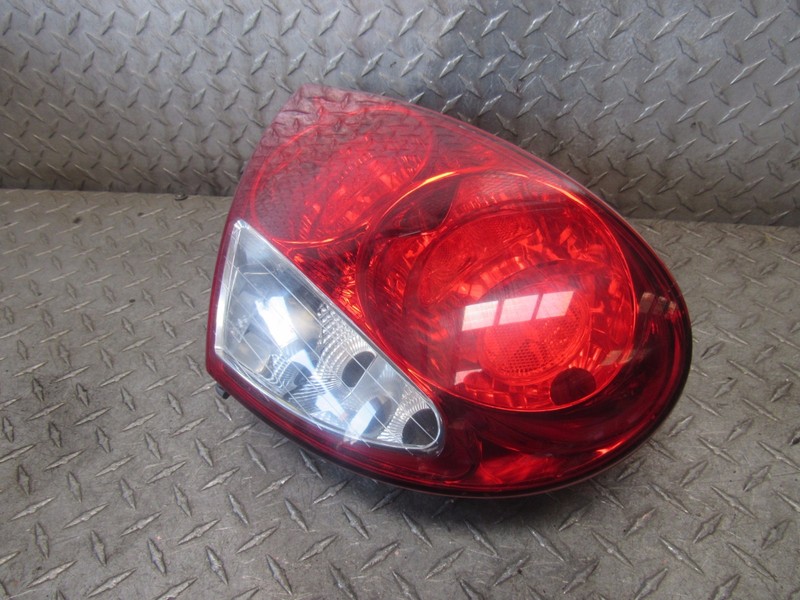 00 01 02 03 04 JAGUAR S-TYPE LEFT DRIVER REAR TAIL LIGHT BRAKE LAMP