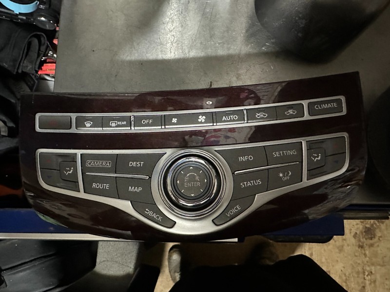 14-16 INFINITI QX80 Q70 OEM BOSE STEREO RADIO RECEIVER CD PLAYER W/ NAVIGATION