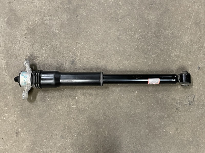 24 25 Hyundai Elantra Rear Right Passenger Shock Strut Absorber FWD 1655 OEM