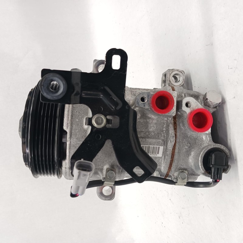24-'25 SUBARU XV CROSSTREK AC Compressor 3k miles 2.0L OEM 1 Year Wnty!