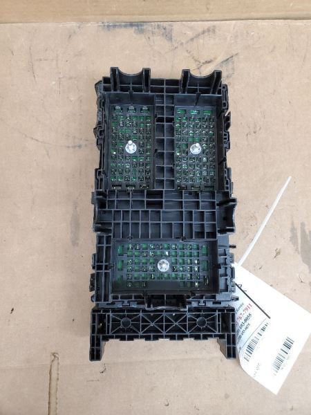 Chassis ECM Supply Power Distribution Center Fits 16-18 CHEROKEE 273962