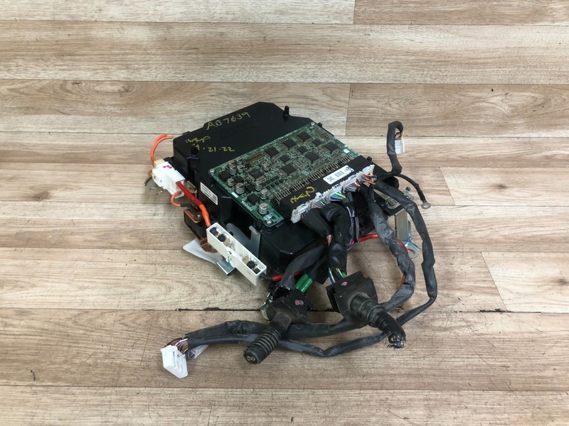 TOYOTA HIGHLANDER OEM FRONT HYBRID DC INVERTER CONVERTER MODULE 08-10