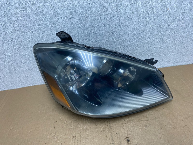 2005 to 2006 Nissan Altima Right RH Side Xenon Headlight AC5868 DW
