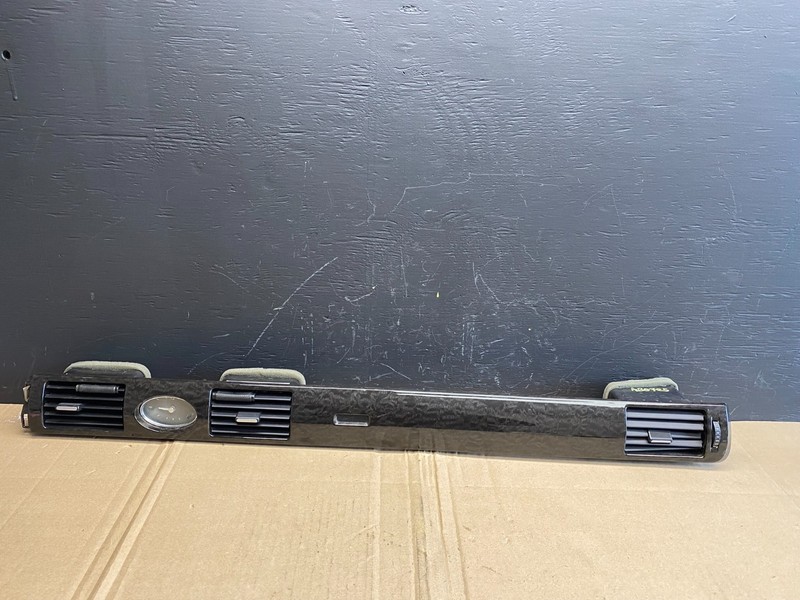 2008-2009 Ford Taurus Sable Dash Center Interior Clock Trim Bezel vent AB8725 DG