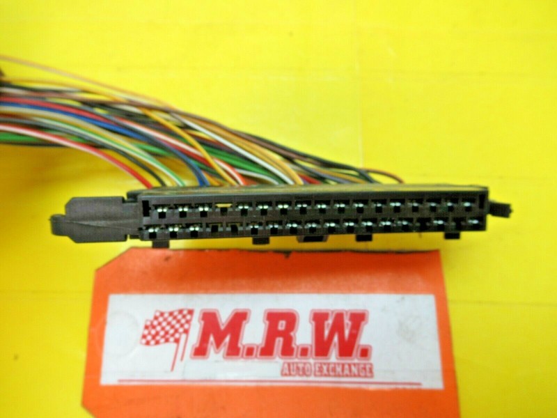 WIRE PLUG off TRANSMISSION COMPUTER TCM TCU SHIFT CONTROL 4626636 97 98 SAAB 900