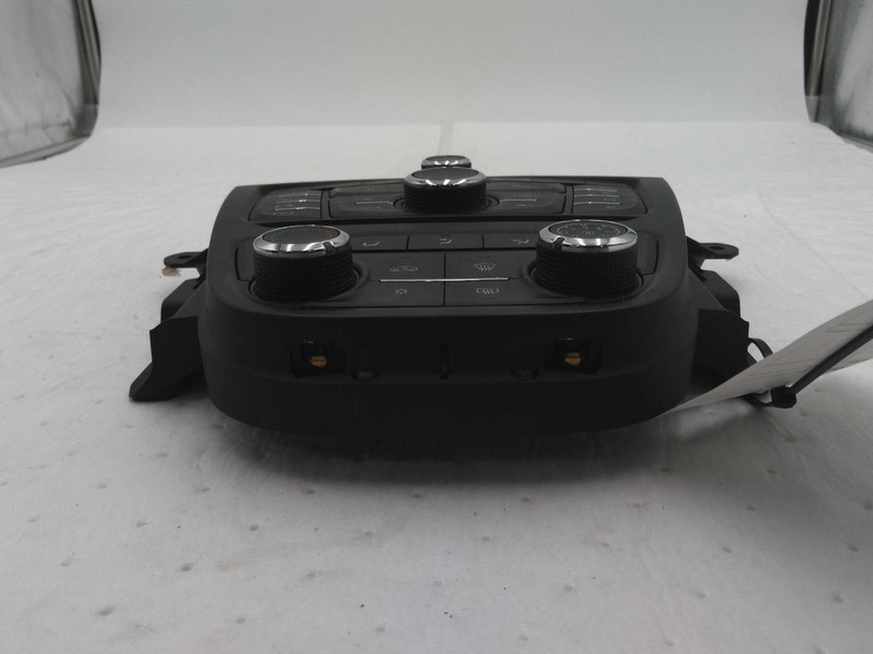 2016 BUICK ENCORE A/C Selector Switch OEM Silver 22944949 56K Miles