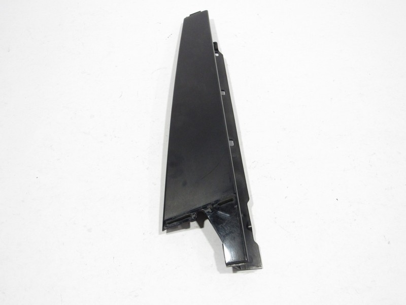 17-20 Jaguar F-Pace 2018 Rear Left Door Window B Pillar Molding Applique |:Y
