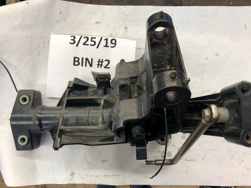 Evinrude 40 50 hp Suzuki DF40 DF50 4 Stroke Swivel Bracket 5032243 FRESHWATER