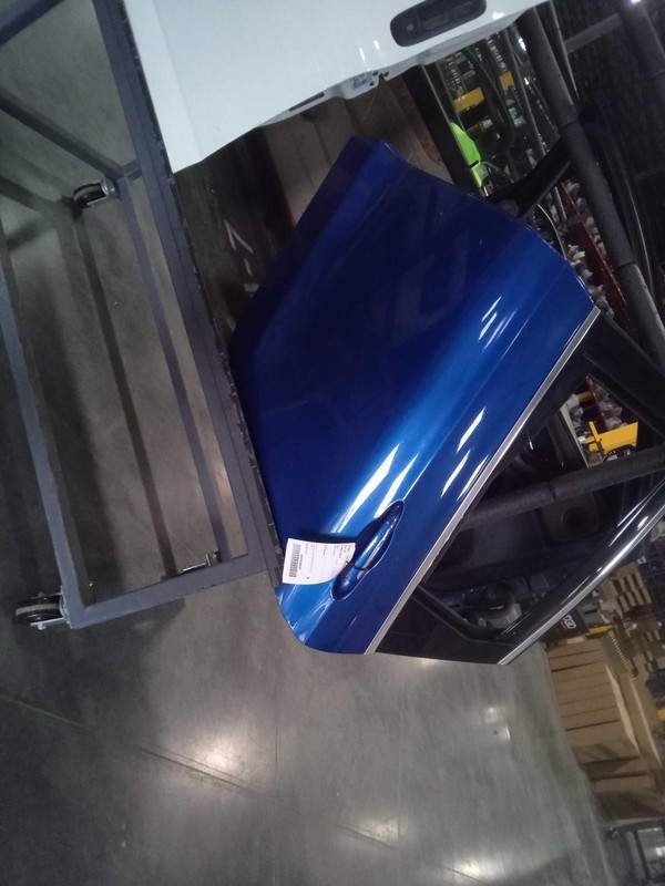2015 Chrysler 200 Left Rear Door Blue OEM Used 144K Miles NJ25-18239-454935