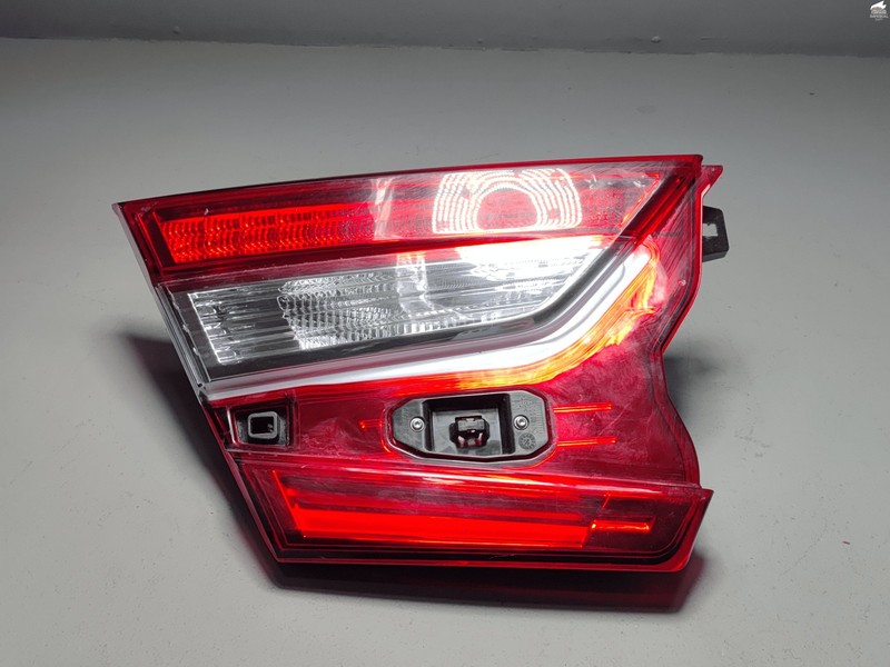 2018-2020 Honda Accord Hybrid Rear Left Tail Light Taillight Assembly Inner OEM