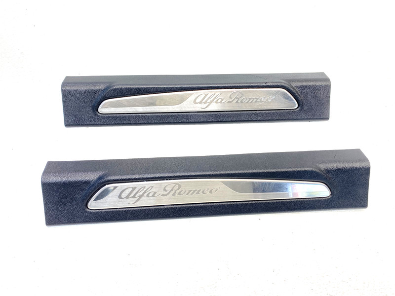 17 18 19 ALFA ROMEO GIULIA LEFT & RIGHT DOOR SILL SCUFF PLATE TRIM OEM #A0.62