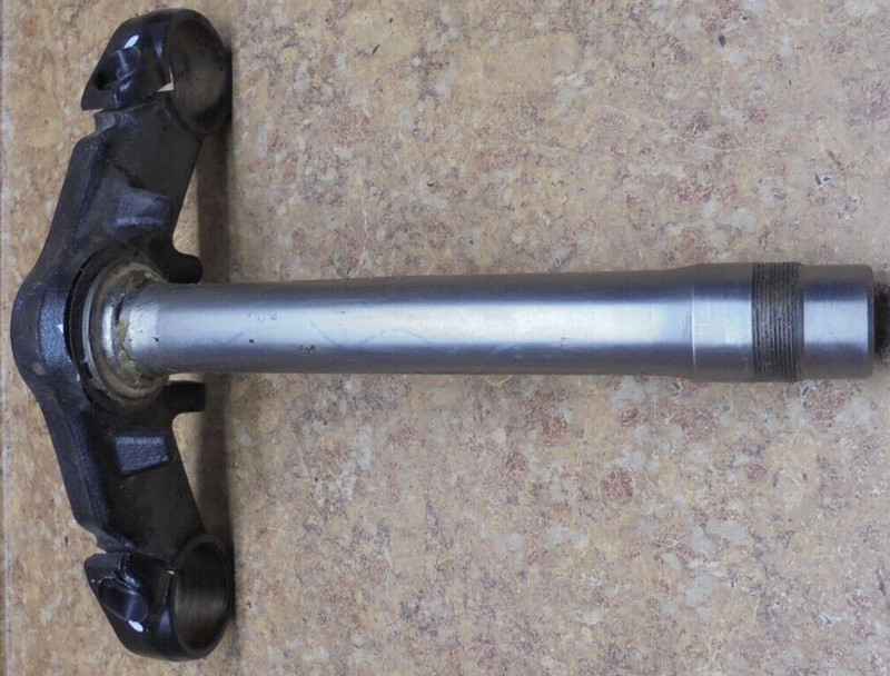 2014 Kawasaki Ninja EX300 EX 300 B EX300B EX300A Triple Tree Fork Lower Bottom A