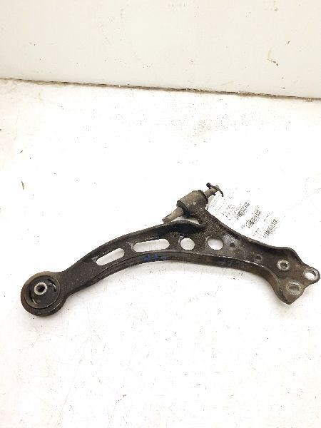 92-96 LEXUS ES300 FRONT LEFT DRIVER SIDE LOWER CONTROL ARM