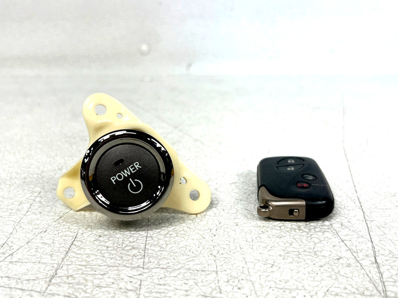 ⭐2008-2009 LEXUS LS600H ENGINE START IGNITION BUTTON & REMOTE KEY OEM LOT2622