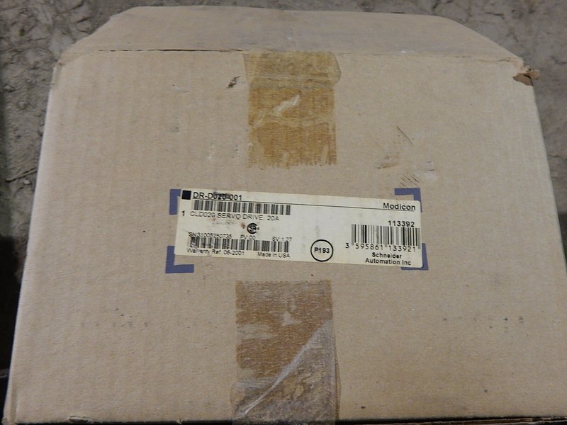 Modicon Cyberline DR-D020-001 1000D Servo Drive *FREE SHIPPING*