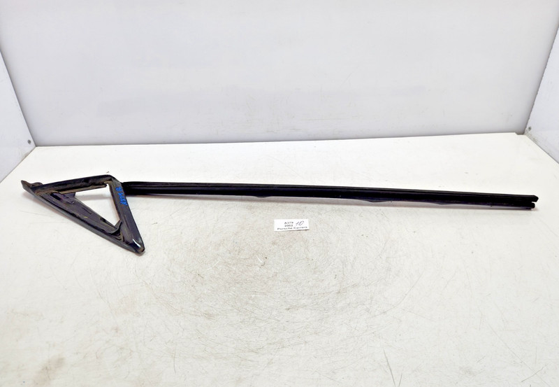 ✅ 97-05 OEM Porsche Carrera 911 996 Front Right Passenger Side Door Window Seal*