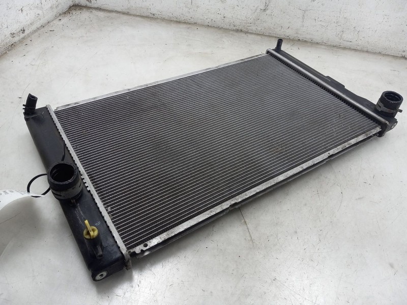10-15 TOYOTA PRIUS PLUG-IN 1.8L FWD AT RADIATOR