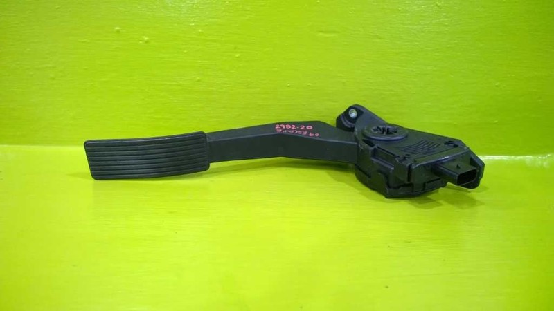 08 09 10 11 12 FORD ESCAPE GAS ACCELERATOR PEDAL OEM 2982-20