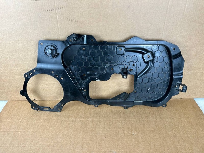 ✅OEM Tesla Model 3 Front Right Hand Closeout Panel w/ Motor 1092147-00-D