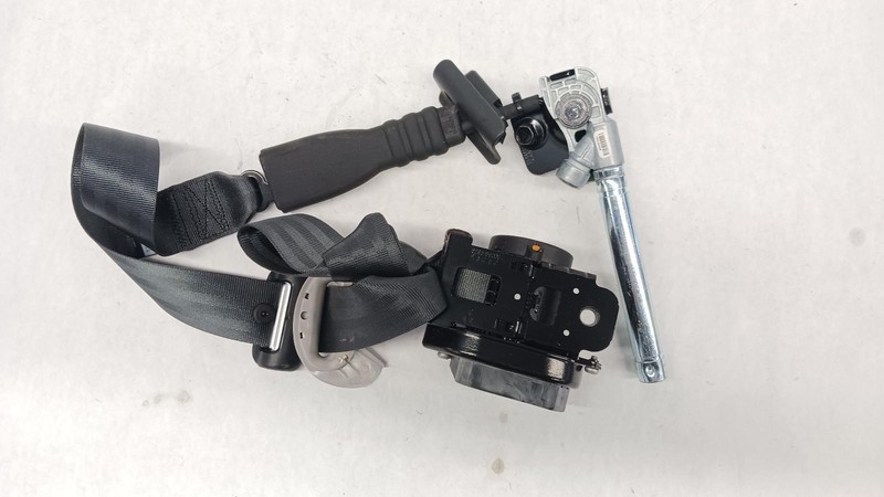 15-'17 HYUNDAI SONATA Front Seat Belt driver retractor OEM 6 Month Wnty!